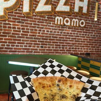 Pizza Mamo - Shroom slice - Pizza Near Me - Honolulu, Hawaii