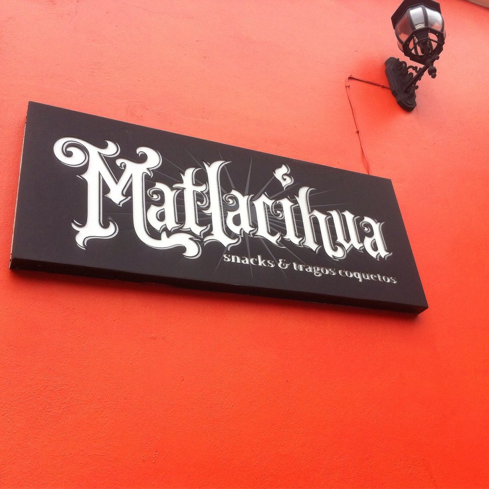 Matlacihua - The sign outside - Bars Near Me - Oaxaca, OAX