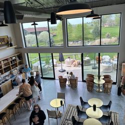 Grosgrain Vineyards - Tasting room