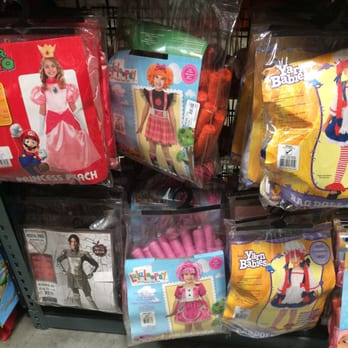 Halloween Club - Costumes Near Me - Montebello, California