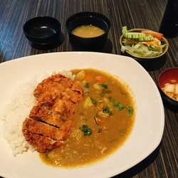 Ai - En rätt tråkig curry.