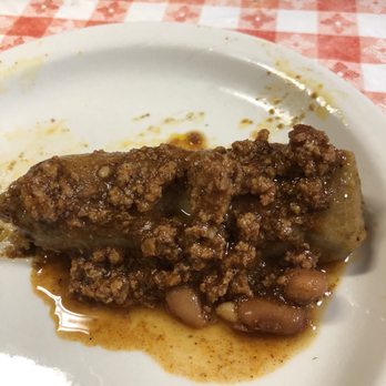 Doe's Eat Place - Tamales with chili - Steakhouses Near Me - Little Rock, Arkansas Doe's Eat Place - Tamales with chili - Steakhouses Near Me - Little Rock, Arkansas