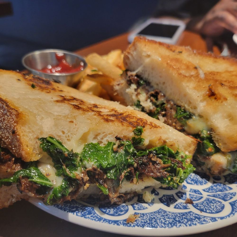 The Best 10 Restaurants near Sheraton Grand Chicago in Chicago, IL Yelp