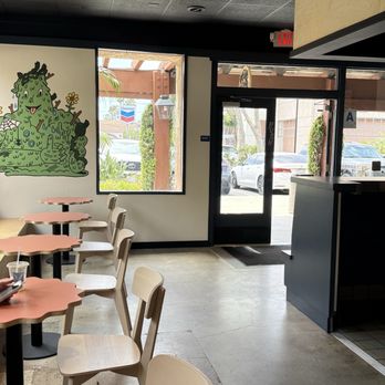 Elite Experience: Dreamwave Coffee - Indoor seating area - Yelp Events Near Me - Carlsbad, California