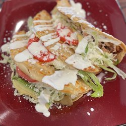 Villa Picante Tacos And More - Bistec Quesadilla