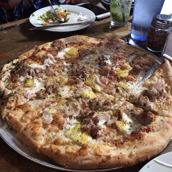 Flatbread Company - Mopsy Pork Pizza - Pizza Near Me - Paia, Hawaii