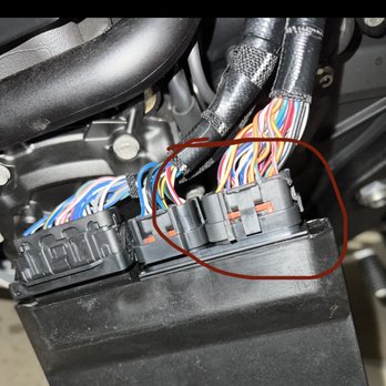 SoCal SuperBikes - Broken connector! - Motorcycle Repair Near Me - Garden Grove, California SoCal SuperBikes - Broken connector! - Motorcycle Repair Near Me - Garden Grove, California