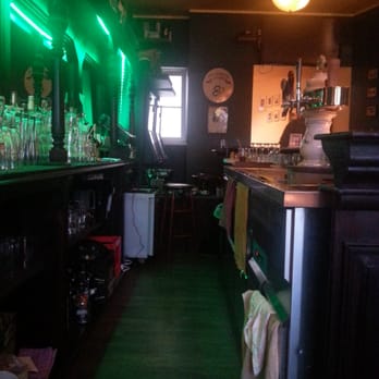 Shamrock Pub - Tresenbereich - Irish Pub Near Me - Berlin, BE Shamrock Pub - Tresenbereich - Irish Pub Near Me - Berlin, BE