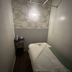 Pimalai Thai Wellness - Inside the massage room look nice and clean