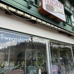 Trailhead Threads