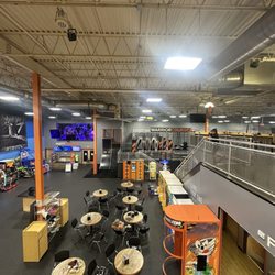 Sky Zone Greenfield