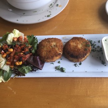 Black Water Grill - Crab cakes - American Near Me - Salem, New Hampshire Black Water Grill - Crab cakes - American Near Me - Salem, New Hampshire