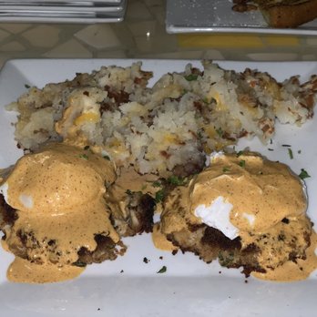 Batter & Berries - Lobster eggs Benedict - Breakfast & Brunch Near Me - Chicago, Illinois Batter & Berries - Lobster eggs Benedict - Breakfast & Brunch Near Me - Chicago, Illinois