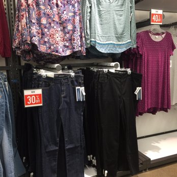 Old Navy - Men's Clothing Near Me - Jersey City, New Jersey