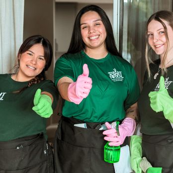 Right Touch Residential Cleaning - We believe in recognizing the hard work of our team members. - Home Cleaning Near Me - Golden Valley, Minnesota Right Touch Residential Cleaning - We believe in recognizing the hard work of our team members. - Home Cleaning Near Me - Golden Valley, Minnesota
