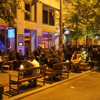 Volksbar - die Volksbar 2.0 an einem Sommerabend - Cafes Near Me - Berlin, BE Volksbar - die Volksbar 2.0 an einem Sommerabend - Cafes Near Me - Berlin, BE