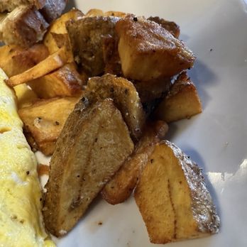 B-Side Grill - Home Fries $0 Included with omelette - Diners Near Me - New Paltz, New York B-Side Grill - Home Fries $0 Included with omelette - Diners Near Me - New Paltz, New York