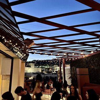 Blondie - Summer nights on the patio. - Bars Near Me - Los Angeles, California Blondie - Summer nights on the patio. - Bars Near Me - Los Angeles, California