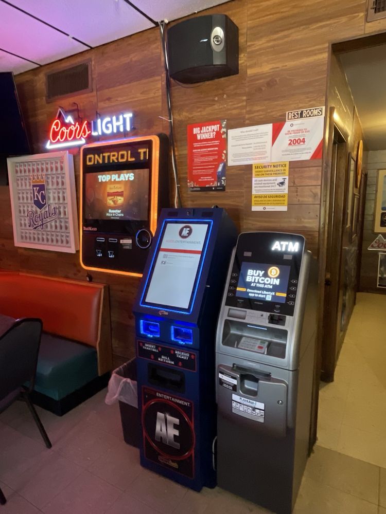 Bullseye's Sports Bar & Grille