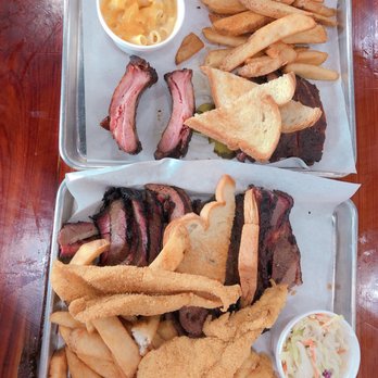 Ray's Real Pit BBQ Shack - Barbeque Near Me - Houston, Texas