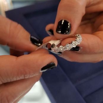 Facets - The perfect ring. - Jewelry Near Me - Brooklyn, New York