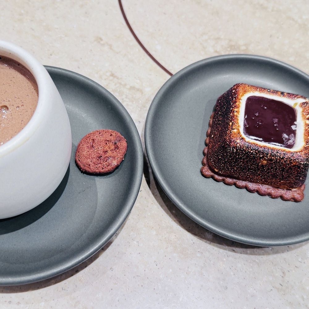 Dandelion Chocolate - S'mores Mission hot cocoa - Chocolatiers & Shops Near Me - Las Vegas, Nevada Dandelion Chocolate - S'mores Mission hot cocoa - Chocolatiers & Shops Near Me - Las Vegas, Nevada