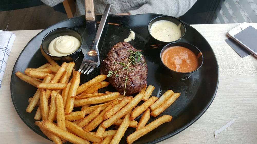 Bone's - Frokost steak af tyksteg. Fritter og sauce ad libitum. 99. Ok til prisen. Meget standard oplevelse. - food, steak - American Near Me - Herlev, 84 Bone's - Frokost steak af tyksteg. Fritter og sauce ad libitum. 99. Ok til prisen. Meget standard oplevelse. - food, steak - American Near Me - Herlev, 84