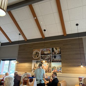 IHOP - Inside - Breakfast & Brunch Near Me - Portland, Maine IHOP - Inside - Breakfast & Brunch Near Me - Portland, Maine