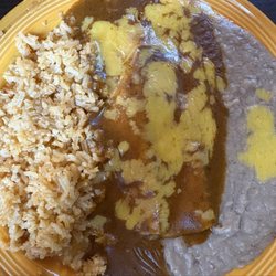 Armenta's Mexican Restaurant - Cheese Enchiladas - Especial Dinner