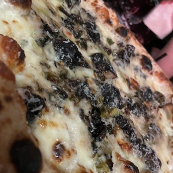 Double Zero Pie & Pub - Pizza Near Me - Las Vegas, Nevada