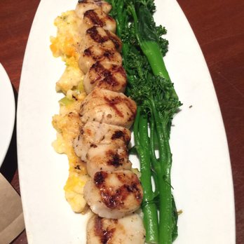 Seasons 52 - Caramelized scallops with butternut squash risotto - New American Near Me - Costa Mesa, California Seasons 52 - Caramelized scallops with butternut squash risotto - New American Near Me - Costa Mesa, California