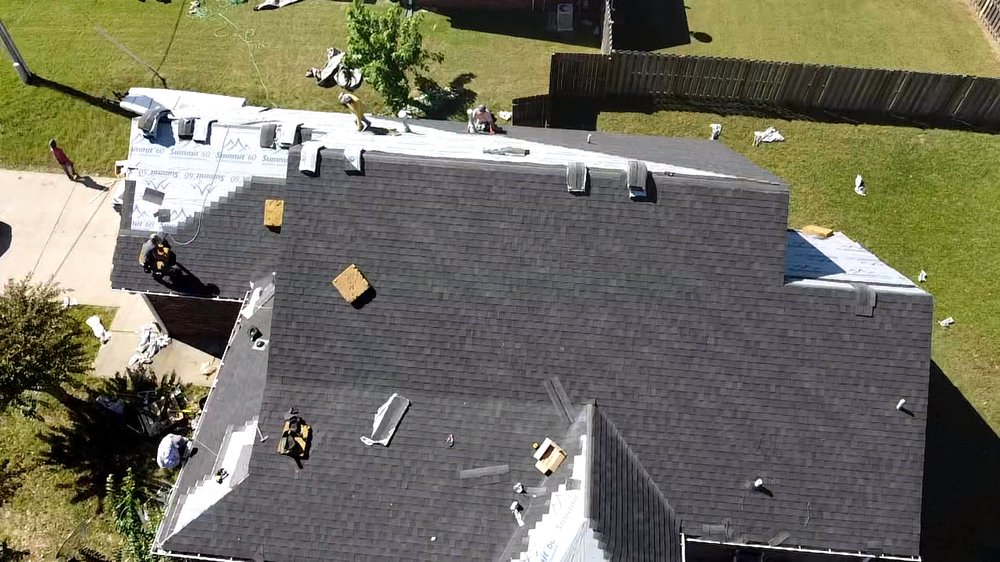 Slide of Evan's Roofing & Construction