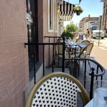 il Canale - Patio - Italian Near Me - Washington, DC, District of Columbia