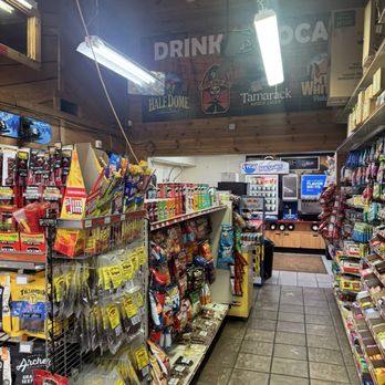 Kwik Serv - Inside.... - Gas Stations Near Me - Coarsegold, California Kwik Serv - Inside.... - Gas Stations Near Me - Coarsegold, California