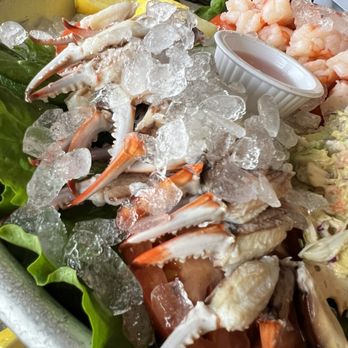 Gaido's - Seafood tower - Seafood Near Me - Galveston, Texas Gaido's - Seafood tower - Seafood Near Me - Galveston, Texas