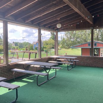 Waltz Golf Farm - Covered back patio with plenty of picnic tables - Golf Near Me - Limerick, Pennsylvania