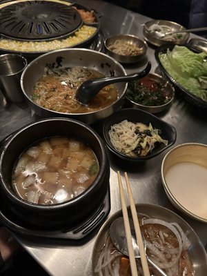 Daldongnae Korean BBQ - Sheppard by null