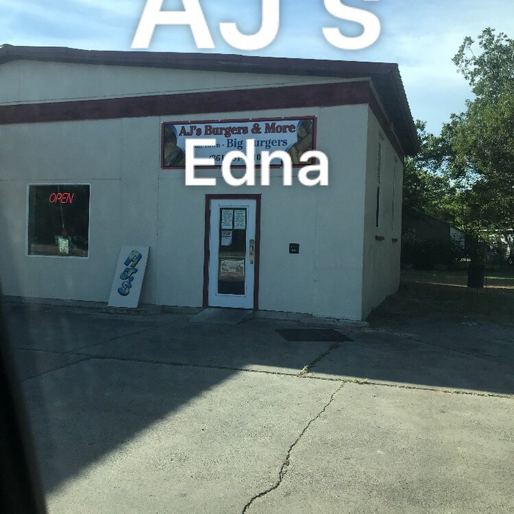 AJ's - Small town, don't spect to much - Hot Dogs Near Me - Edna, Texas