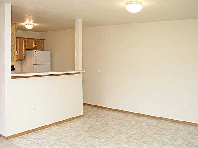 Breezewood Park - property management company in Neenah, WI