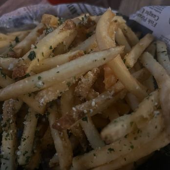 423 Main Bar Grill & Rooftop - Burgers Near Me - Rochester, Michigan