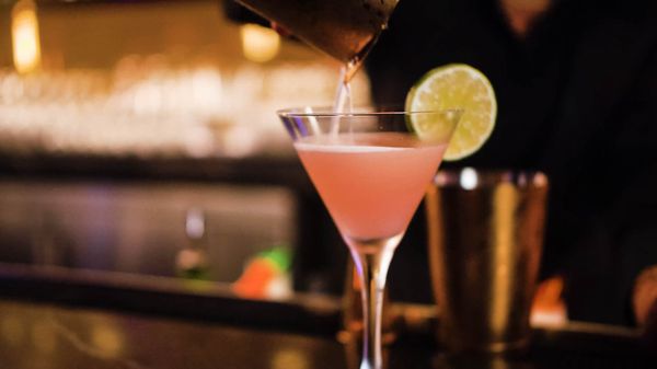 Nola's Bar & Lounge by null
