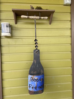 Beaux Frères by null