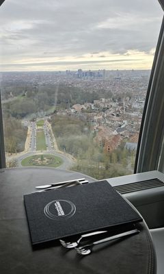 Atomium Restaurant by null