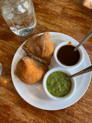 Curry N Pie - Asian Fusion by null