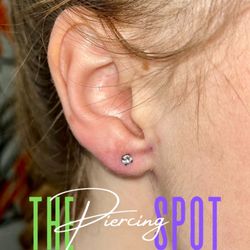 The Piercing Spot - BASIC EAR LOBE PIERCING