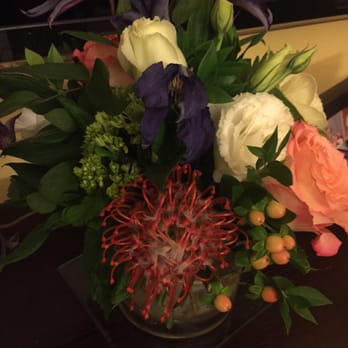 Mulberry Row - Beautiful bouquet hand delivered to our house by Robin! - Florists Near Me - Sherman Oaks, California Mulberry Row - Beautiful bouquet hand delivered to our house by Robin! - Florists Near Me - Sherman Oaks, California