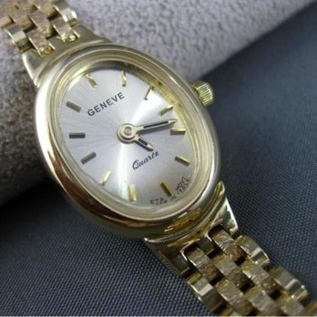 Saatchi Jewelry - Watch was 32 grams of 14 k gold - Jewelry Near Me - irvine, California Saatchi Jewelry - Watch was 32 grams of 14 k gold - Jewelry Near Me - irvine, California