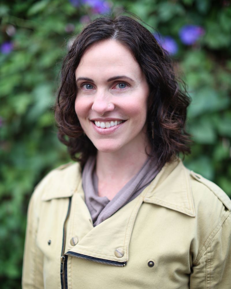 Amanda Metcalf Rolfing Logo
