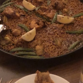 Ibérica - Paella chicken - Spanish Near Me - Manchester, XGM
