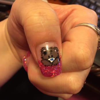 Le'von Nail Spa - A cute little teddy bear snuggled into his pink sparkly blanket July 2015 - Nail Salons Near Me - Kent, Washington